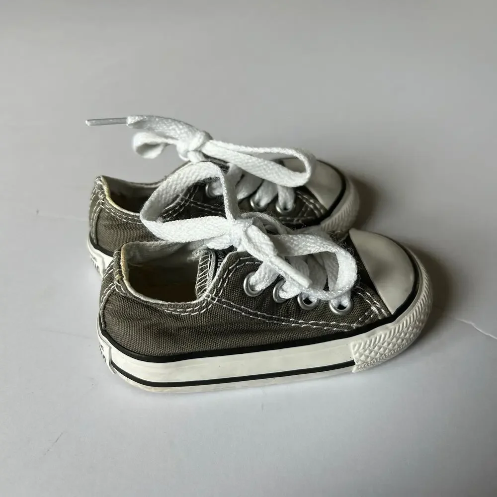 Converse All Star Unisex Infant Size 3 Gray Canvas Low Top Lace Up Sneakers